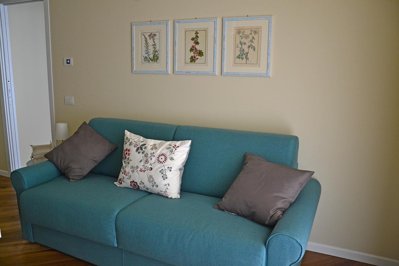 Residenza Diana Apartment ตอสโกลาโน มาแดร์โน ภายนอก รูปภาพ